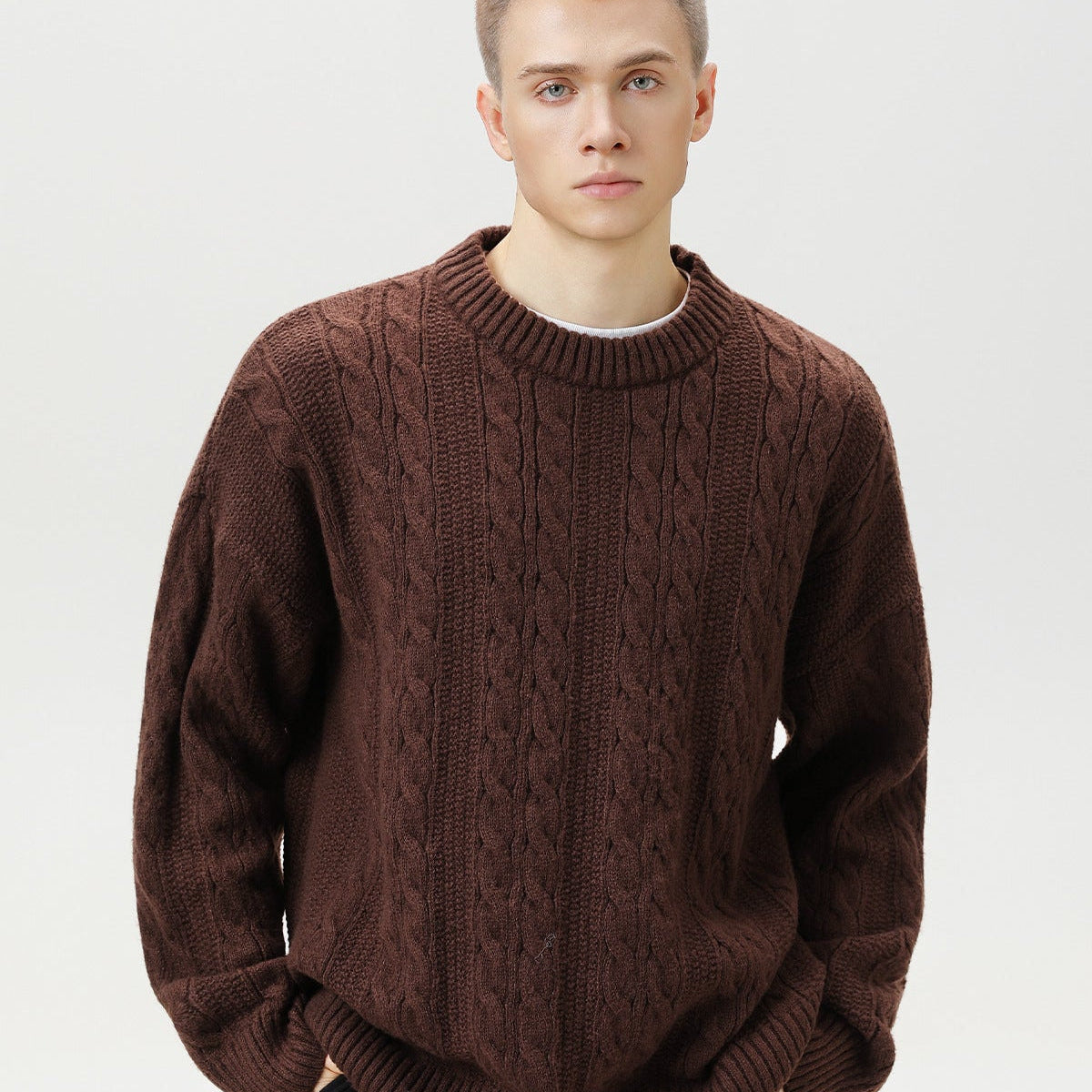 RIBBED CREW NECK SWEATER