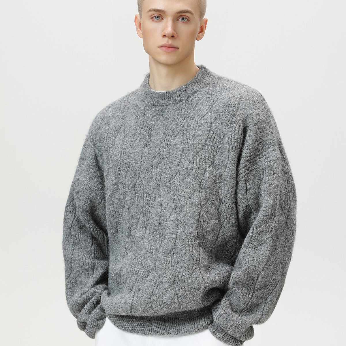 RIBBED CREW NECK SWEATER